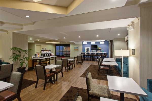 Hampton Inn By Hilton Los Angeles Intl Airport/Hawthorne image 5